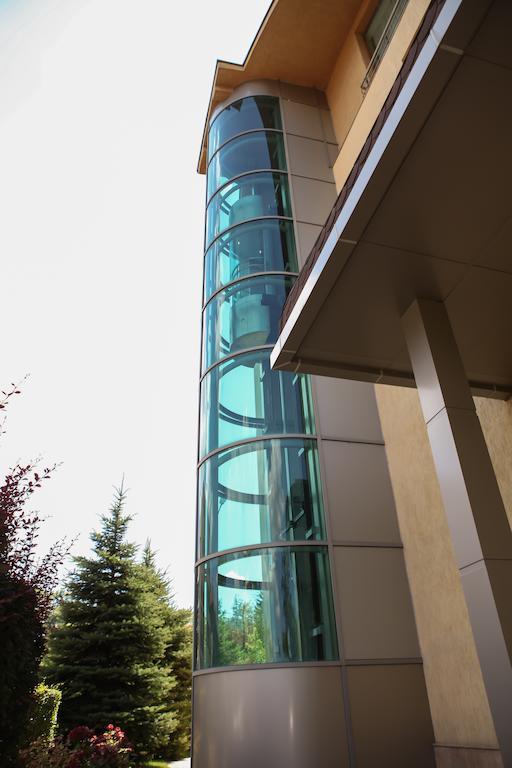 Hotel Perperikon Kŭrdzhali Exterior foto